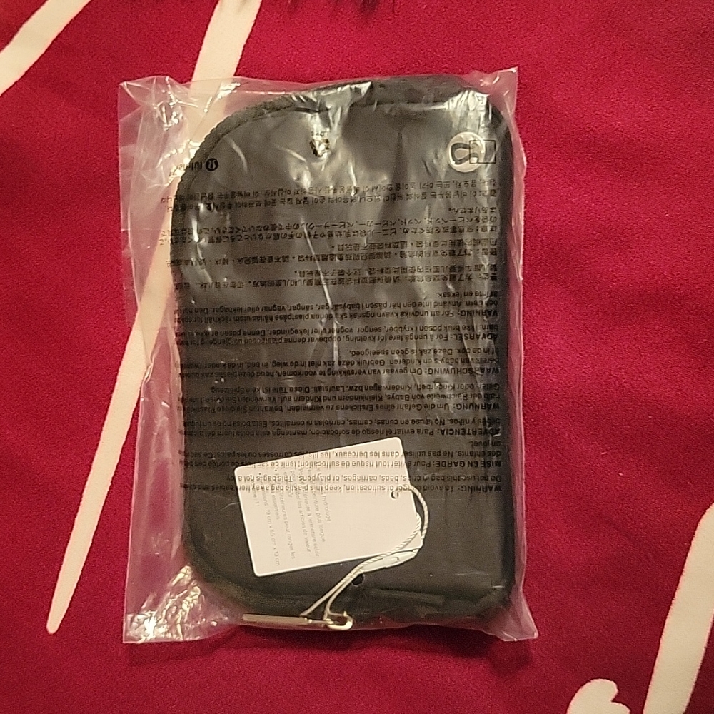 NWT LULULEMON BAG 1L - Picture 7 of 7